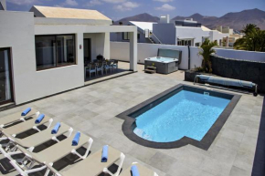 205 - Casa Santuario By Villas Now Ltd